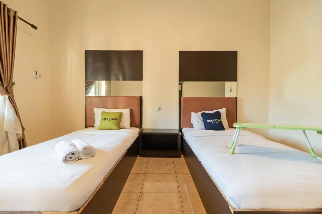 Urbanview Hotel Nugraha Palembang By Reddoorz Dış mekan fotoğraf